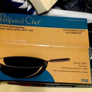 The Pampered Chef Stir-Fry Skillet